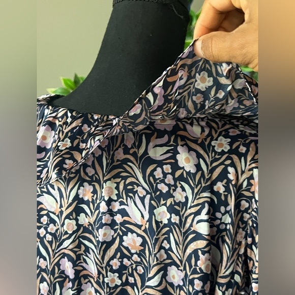 J Crew long sleeve ruffle V-neck mini dress in floral fields smocked waist - Picture 7 of 11